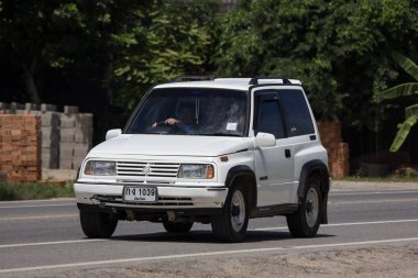 Chiangmai, Tayland - 7 Eylül 2018: Özel Mini Suv araba, Suzuki Vitara. Fotoğraf Road Hayır 121 hakkında 8 km şehir merkezine Chiangmai, Tayland.
