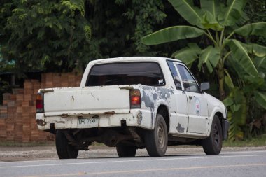 Chiangmai, Tayland - 10 Eylül 2018: Özel Pick up, eski Mazda Bt2500. fotoğrafa yol no.121 8 km şehir merkezine Chiangmai, Tayland.