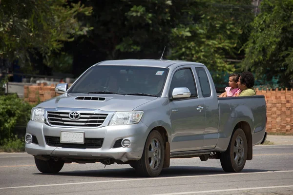 치앙마이 2018 도요타 Hilux 1001 치앙마이 시티에서 킬로미터에 — 스톡 사진