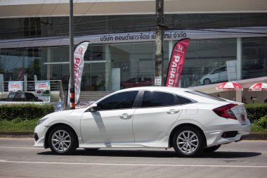 Chiangmai, Tayland - 20 Eylül 2018: Özel Sedan araba Honda Automobil, Onuncu nesil Honda Civic. Yol no.1001 Chiangmai iş alanı 8 km.