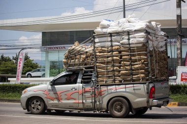 Chiangmai, Tayland - 24 Eylül 2018: Özel Toyota Hilux Vigo kamyonet