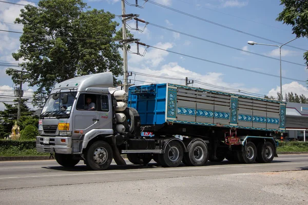 Chiangmai Tailandia Septiembre 2018 Camión Volquete Nissan Viejo Privado Foto — Foto de Stock