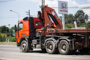 Chiangmai, Tayland - 27 Eylül 2018: Kamyon il eletricity Otoritesi Tayland. Fotoğrafa yol no.1001 8 km şehir merkezine Chiangmai, Tayland.