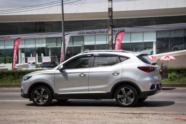 Chiangmai, Tayland - 25 Eylül 2018: Özel Suv araç Mg Zs. ürünü İngiliz otomotiv den. Yol no.1001, Chiangmai şehir merkezine 8 km.