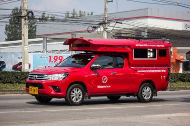 Chiangmai, Tayland - 8 Ekim 2018: Kırmızı taksi chiang mai. Hizmet şehir ve civarında. Yol no.1001 Chiangmai iş alanı 8 km.