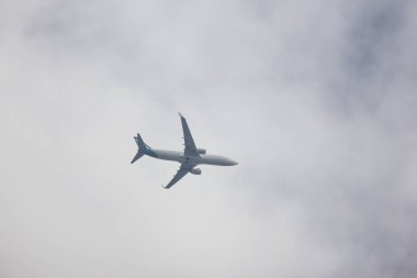 Chiangmai, Tayland - 9 Kasım 2018: 9v Mgn Boeing 737-800 Silkair, Chiangmai havaalanından Singapur'a çıkar.