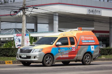 Chiangmai, Tayland - 8 Ekim 2018: Toyota otomobil için mobil servis. Fotoğraf Road Hayır 121 hakkında 8 km şehir merkezine Chiangmai, Tayland.