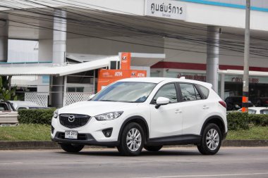 Chiangmai, Tayland - 30 Ekim 2018: Özel otomobil, Mazda Cx-5, cx5. Yol no.1001, Chiangmai iş alanı 8 km.