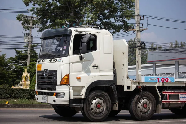 チェンマイ 2018 私立日野貨物トラック 道路形 1001 号車タイ チェンマイのダウンタウンから約 での写真 — ストック写真