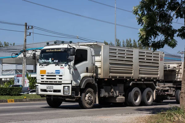 チェンマイ 2018 プライベートいすゞダンプ トラック 道路形 1001 号車チェンマイ ビジネス エリアから — ストック写真