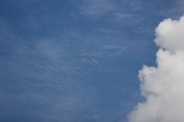 Chiangmai, Tayland - 13 Kasım 2018: Hs-Abk Airbus A320-200 Tay Airasia. Phuket Chiangmai Havaalanı'ndan çıkar.