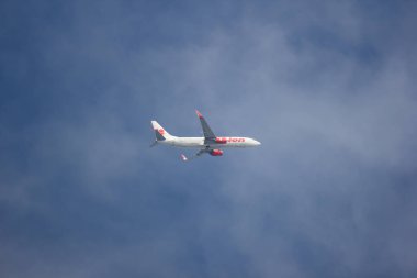 Chiangmai, Tayland - 11 Kasım 2018: Hs-Luv Boeing 737-800 Tay lionair havayolu şirketi. Bangkok'a Chiangmai Havaalanı'ndan çıkar.