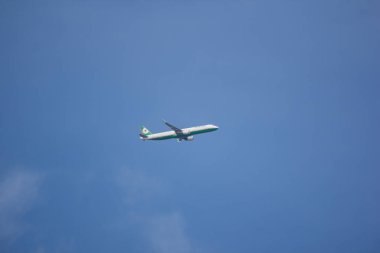 Chiangmai, Tayland - 14 Kasım 2018: Evaair, B-16219 Airbus A321. taipei Tayvan için Chiangmai Havaalanı'ndan çıkar.