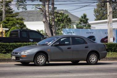 Chiangmai, Tayland - 8 Kasım 2018: Özel eski araba Mazda 323 Astina. Fotoğraf Road Hayır 1001 hakkında 8 km şehir merkezine Chiangmai, Tayland.