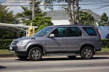 Chiangmai, Tayland - 8 Kasım 2018: Özel araba Honda Crv şehir Suv araba. Yol no.1001 Chiangmai şehir merkezine 8 km.