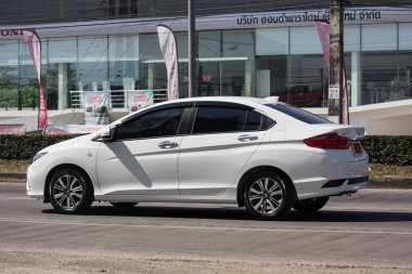 Chiangmai, Tayland - 29 Kasım 2018: Özel Honda City kompakt araç. Japon üretici Honda tarafından üretilen. Fotoğrafa yol no.121 8 km şehir merkezine Chiangmai, Tayland.