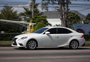 Chiangmai, Tayland - 8 Kasım 2018: Özel araba, Lexus Is300h melez. Fotoğraf Road Hayır 121 hakkında 8 km şehir merkezine Chiangmai, Tayland.