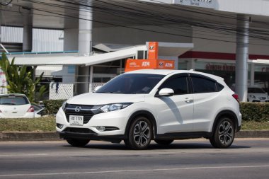 Chiangmai, Tayland - 23 Kasım 2018: Özel araba Honda Hrv şehir Suv araba. Yol no.1001 Chiangmai şehir merkezine 8 km.
