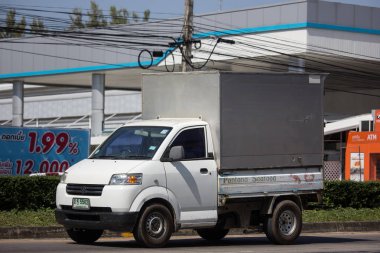 Chiangmai, Tayland - 8 Kasım 2018: Özel Suzuki Carry al araba. Fotoğraf Road'da yok 121 hakkında 8 km şehir merkezine Chiangmai Tayland.