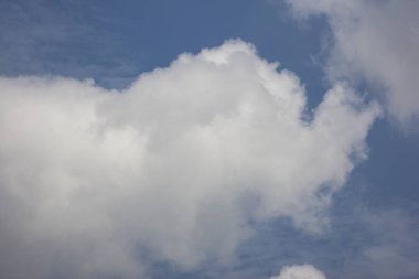 Bulut Scape, tropikal gökyüzü bulut. Tayland gökten gelen yaz sezonu.