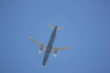 Chiangmai, Tayland - 22 Kasım 2018: Evaair, B-16222 Airbus A321. taipei Tayvan için Chiangmai Havaalanı'ndan çıkar.