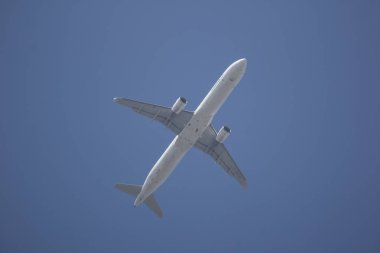 Chiangmai, Tayland - 29 Kasım 2018: Evaair, B-16206 Airbus A321. taipei Tayvan için Chiangmai Havaalanı'ndan çıkar.