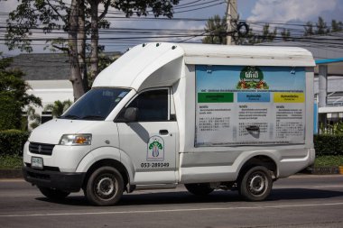 Chiangmai, Tayland - 15 Kasım 2018: Özel Suzuki Carry al araba. Fotoğraf Road'da yok 121 hakkında 8 km şehir merkezine Chiangmai Tayland.