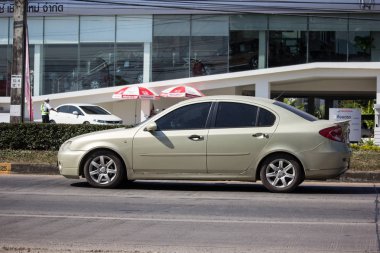 Chiangmai, Tayland - 26 Kasım 2018: Özel araba, Proton Persona. Fotoğrafa yol no.121 8 km şehir merkezine Chiangmai, Tayland.