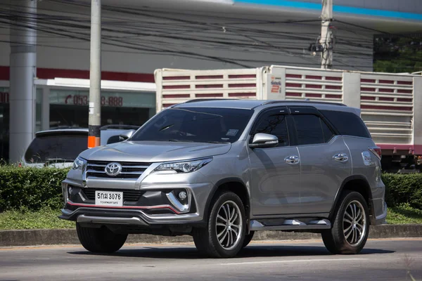 Chiangmai Thajsko Listopad 2018 Soukromá Toyota Fortuner Suv Auto Silnici — Stock fotografie