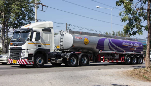 Chiangmai Tailandia Noviembre 2018 Sirithanasub Marketing Tank Oil Truck Camión —  Fotos de Stock
