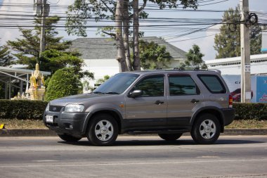 Chiangmai, Tayland - 2 Aralık 2018: Özel araba, Ford Escape, Suv otomobil kentsel Kullanıcı için. Fotoğraf Road Hayır 121 hakkında 8 km şehir merkezine Chiangmai, Tayland.