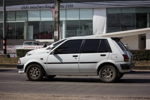 Chiangmai Tailandia Diciembre 2018 Coche Privado Antiguo Toyota Starlet Carretera —  Fotos de Stock