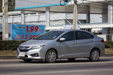 Chiangmai, Tayland - 4 Aralık 2018: Özel Honda City kompakt araç. Japon üretici Honda tarafından üretilen. Fotoğrafa yol no.121 8 km şehir merkezine Chiangmai, Tayland.