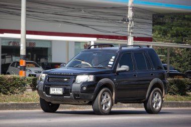 Chiangmai, Tayland - 4 Aralık 2018: Özel Suv araba, Siyah Land Rover Freelander 2. Radyal yol no.1001, kuzeyinde chiangmai şehir fotoğraf.