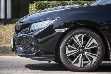 Chiangmai, Tayland - 4 Aralık 2018: Özel Sedan araba Honda Automobil, Onuncu nesil Honda Civic. Yol no.1001 Chiangmai iş alanı 8 km.