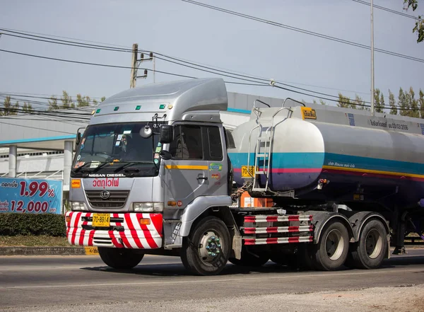 Chiangmai Tailandia Diciembre 2018 Camión Cisterna Petróleo Privado Carretera 1001 —  Fotos de Stock
