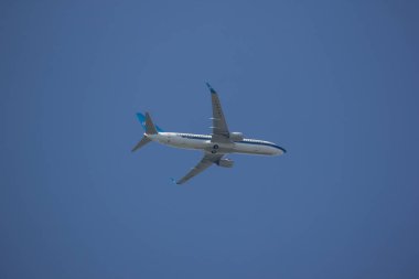 Chiangmai, Tayland - 15 Aralık 2018: B-1748 Boeing 737-800 Çin Güney havayolu şirketi. Nanning için Chiangmai Havaalanı'ndan çıkar.