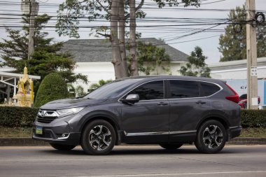 Chiangmai, Tayland - 18 Aralık 2018: Özel araba Honda Crv şehir Suv araba. Yol no.1001 Chiangmai şehir merkezine 8 km.
