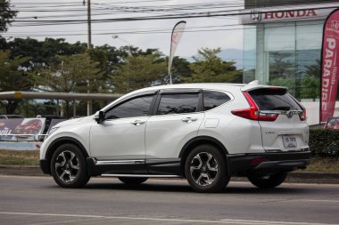 Chiangmai, Tayland - 18 Aralık 2018: Özel araba Honda Crv şehir Suv araba. Yol no.1001 Chiangmai şehir merkezine 8 km.