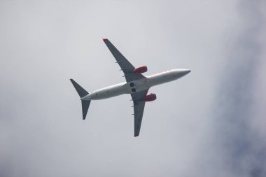 Chiangmai, Tayland - 14 Aralık 2018: Hs-Luw Boeing 737-800 Tay lionair havayolu şirketi. Bangkok'a Chiangmai Havaalanı'ndan çıkar.