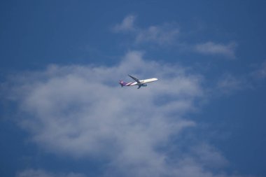 Chiangmai, Tayland - 22 Aralık 2018: Hs-Tep Airbus A330-300 Tay Airways. Bangkok uçuş Chiang mai.