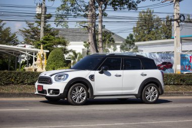 Chiangmai, Tayland - 25 Aralık 2018: Özel araba Mini cooper. Yol no.1001 Chiangmai iş alanı 8 km.
