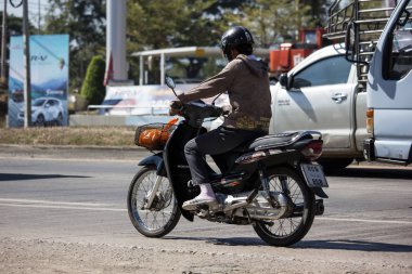 Chiangmai, Tayland - 27 Aralık 2018: Özel motosiklet, Honda Dream. Fotoğrafa yol no.121 8 km şehir merkezine Chiangmai, Tayland.