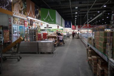 Chiangmai, Tayland - 13 Ocak 2019: Makro hipermarket Chiang mai. Yol chiangmai Lampang yol yaklaşık 3 km şehir konumunda.
