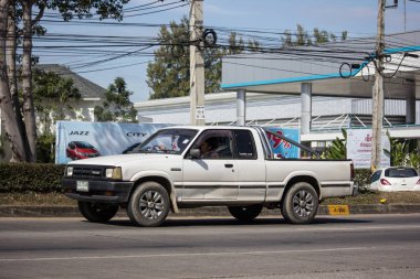 Chiangmai, Tayland - 4 Ocak 2019: Özel Pick up, eski Mazda Bt2500. fotoğrafa yol no.121 8 km şehir merkezine Chiangmai, Tayland.
