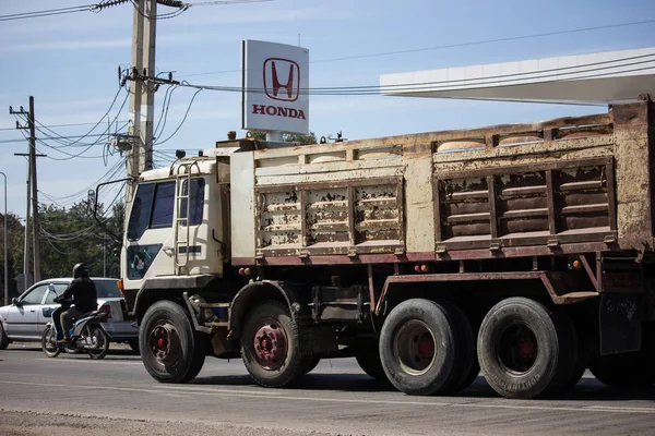 Chiangmai, Tayland - 4 Ocak 2019: Özel Mitsubishi Fuso Dump Truck. Şehir Chiangmai, Tayland yaklaşık 8 km yol no.121 Fotoğraf.