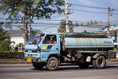 Chiangmai, Tayland - 4 Ocak 2019: Özel bir kanalizasyon Tank kamyon. Fotoğrafa yol no.121 8 km şehir merkezine Chiangmai, Tayland.