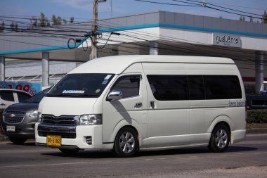 Chiangmai, Tayland - 4 Ocak 2019: Özel Toyota banliyö van. Yol no.121 şehir merkezine Chiangmai Tayland hakkında 8 km, fotoğraf.