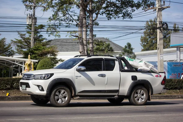 泰国清迈 2019年1月4日 私人皮卡车丰田 Hilux Revo 在距离清迈市8公里的1001号公路上 — 图库照片