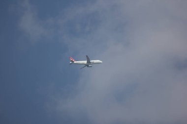 Chiangmai, Tayland - 11 Ocak 2019: B-Hsm Airbus A320-200 Dragonair. Hongkong havaalanına Chiangmai Havaalanı'ndan çıkar.